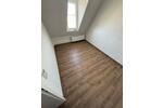 Dachgeschoßwohnung Iserlohn - 2.5 Zimmer, 47 m&sup2;, 420&euro; | Angebot:25492023