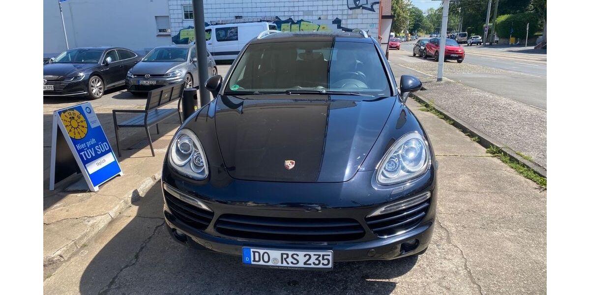 Porsche Cayenne 95.000 km 24.999 &euro; Dortmund 44229