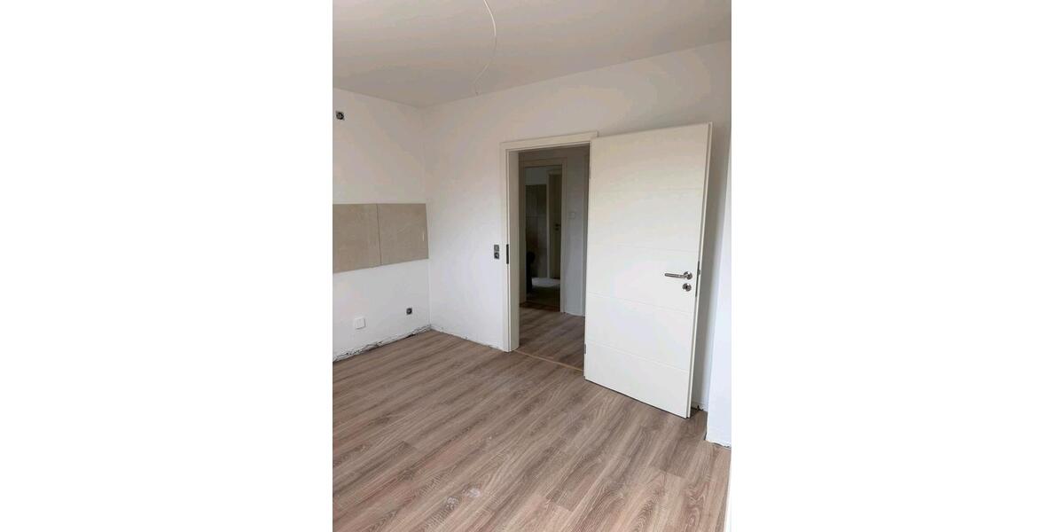 Etagenwohnung Bergkamen - 3 Zimmer, 74 m&sup2;, 750&euro; | Angebot:25854388