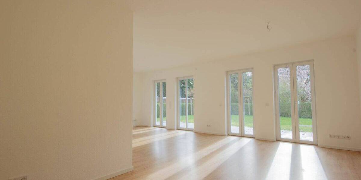 Terrassenwohnung Arnsberg Neheim-Hüsten - 3 Zimmer, 115 m&sup2;, 1.380&euro; | Angebot:25986350