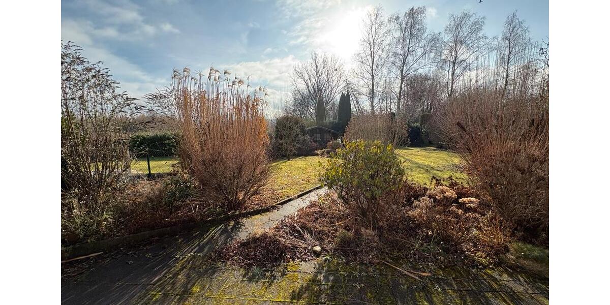 Dachgeschoßwohnung Wickede (Ruhr) - 2 Zimmer, 83 m&sup2;, 830&euro; | Angebot:25990080