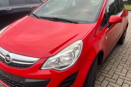Opel Corsa 204.256 km 2.000 &euro; Fröndenberg 58730
