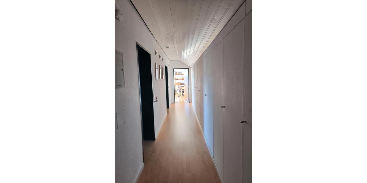 Dachgeschoßwohnung Arnsberg Obereimer - 3 Zimmer, 108 m&sup2;, 570&euro; | Angebot:24918578