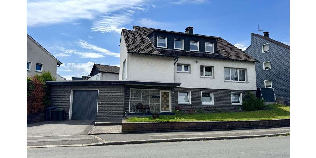 Einfamilienhaus Wetter - 8 Zimmer, 254 m&sup2;, 440.000&euro; | Angebot:24395921