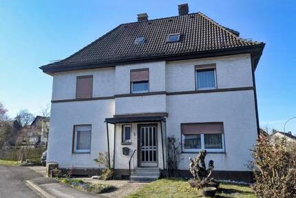 Haus Arnsberg Wennigloh - 7 Zimmer, 180 m&sup2;, 219.000&euro; | Angebot:26160800