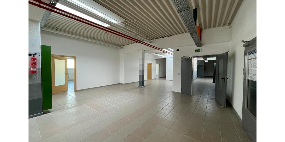 Gewerbeobjekt Arnsberg Obereimer - 1.490&euro; | Angebot:19139765