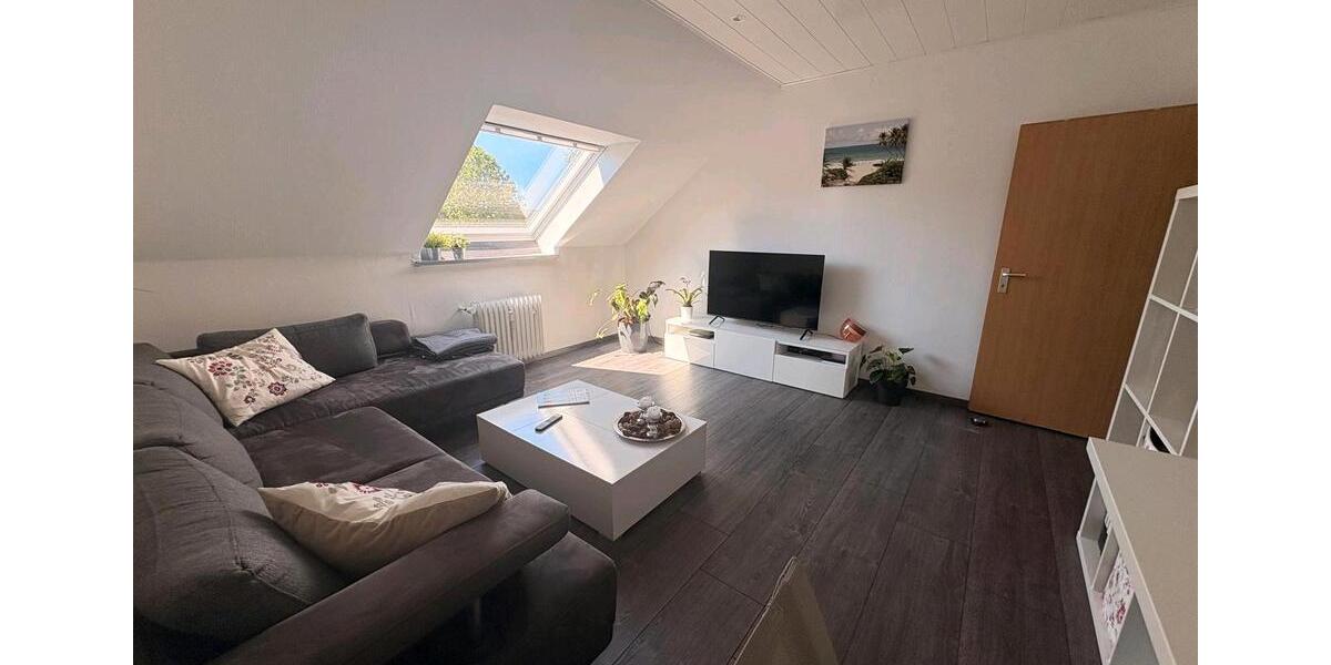 Dachgeschoßwohnung Dortmund Hörde - 2.5 Zimmer, 48 m&sup2;, 145.000&euro; | Angebot:27257832