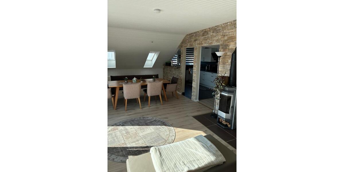 Dachgeschoßwohnung Hagen Hagen-Nord - 2 Zimmer, 100 m&sup2;, 266.000&euro; | Angebot:25655956