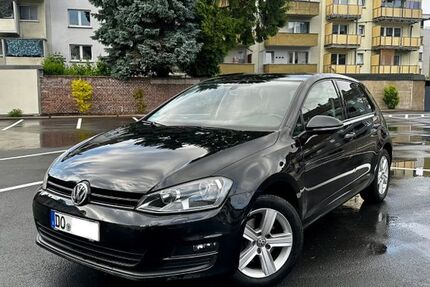 VW Golf 129.500 km 8.295 &euro; Dortmund 44135