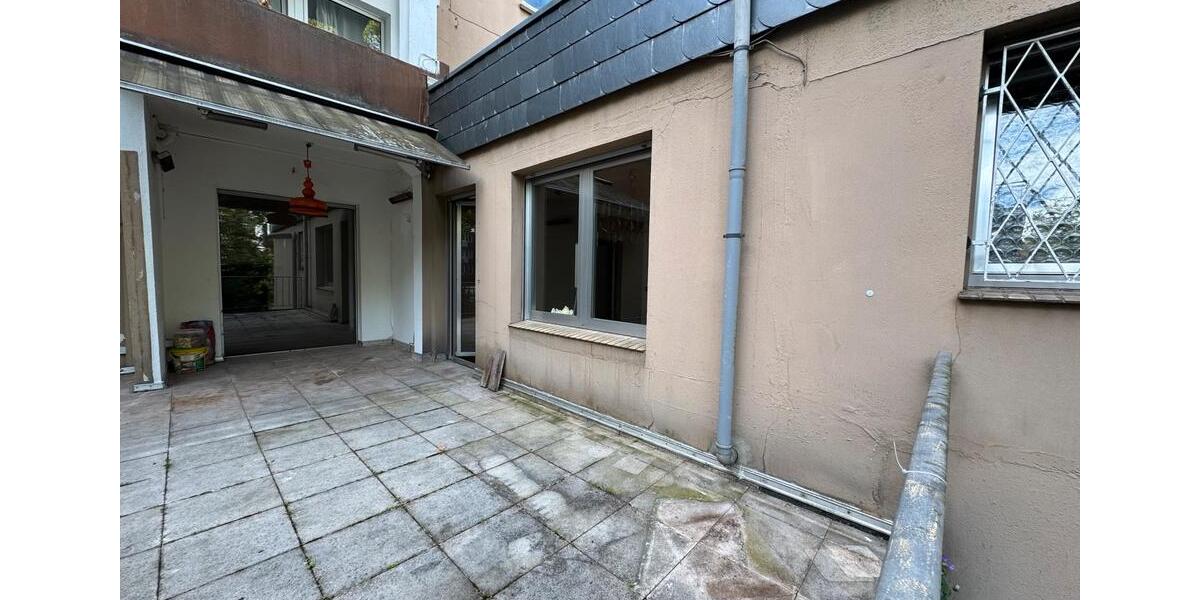 Erdgeschoßwohnung Dortmund - 6 Zimmer, 160 m&sup2;, 1.760&euro; | Angebot:25979667