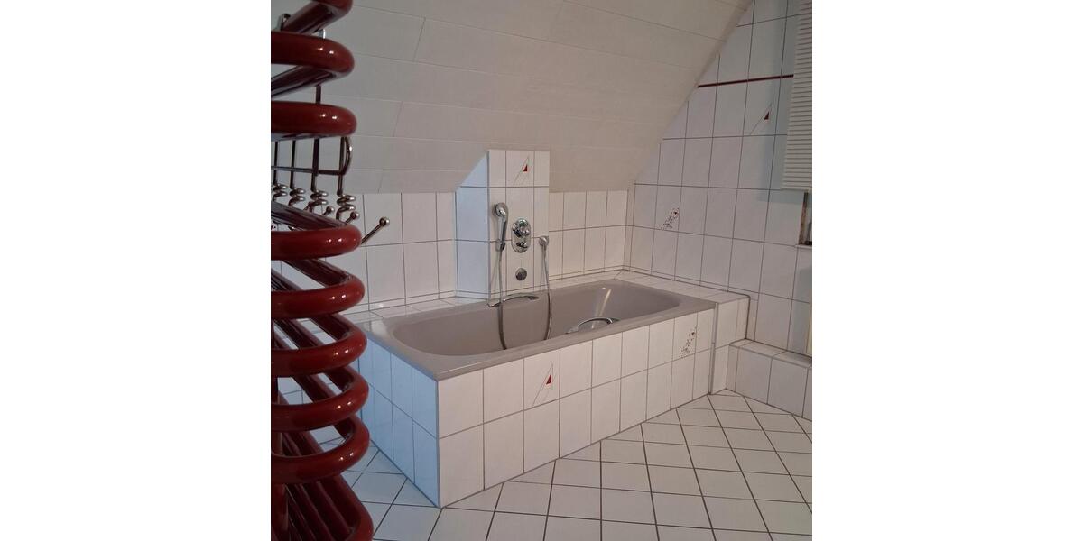 Doppelhaushälfte Iserlohn Gerlingsen - 9 Zimmer, 140 m&sup2;, 350.000&euro; | Angebot:26678908