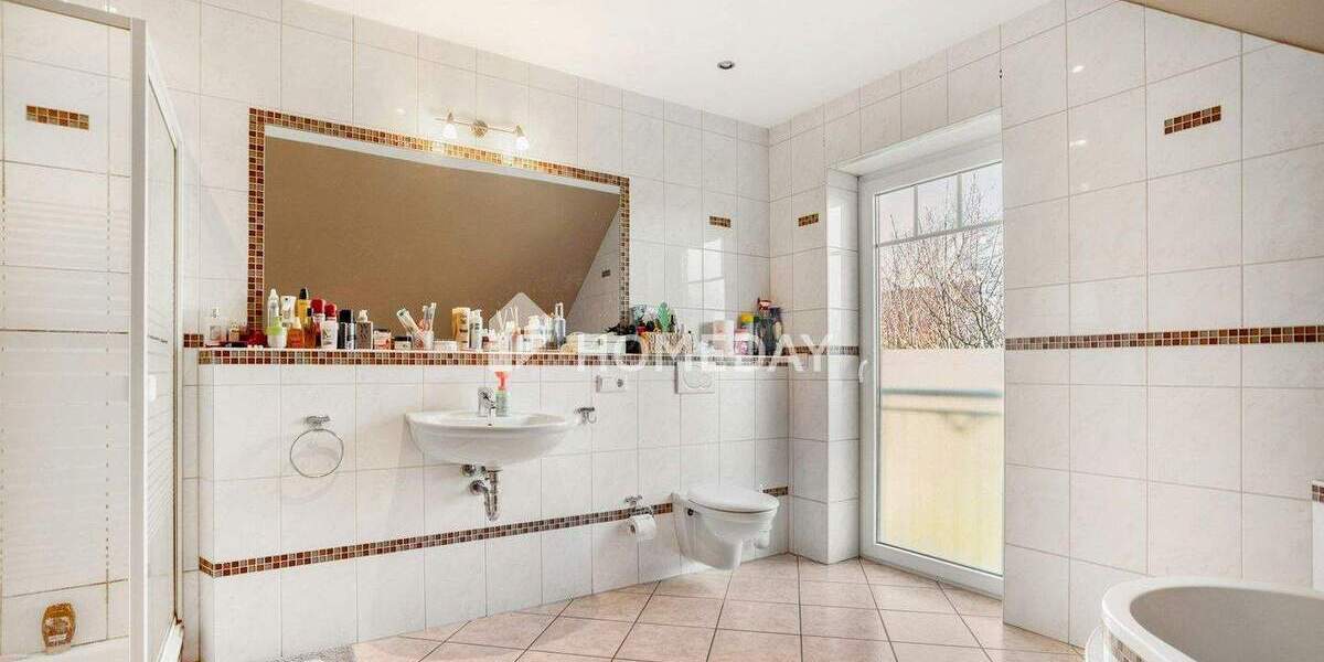 Einfamilienhaus Ense Bremen - 6 Zimmer, 160 m&sup2;, 519.000&euro; | Angebot:25684580