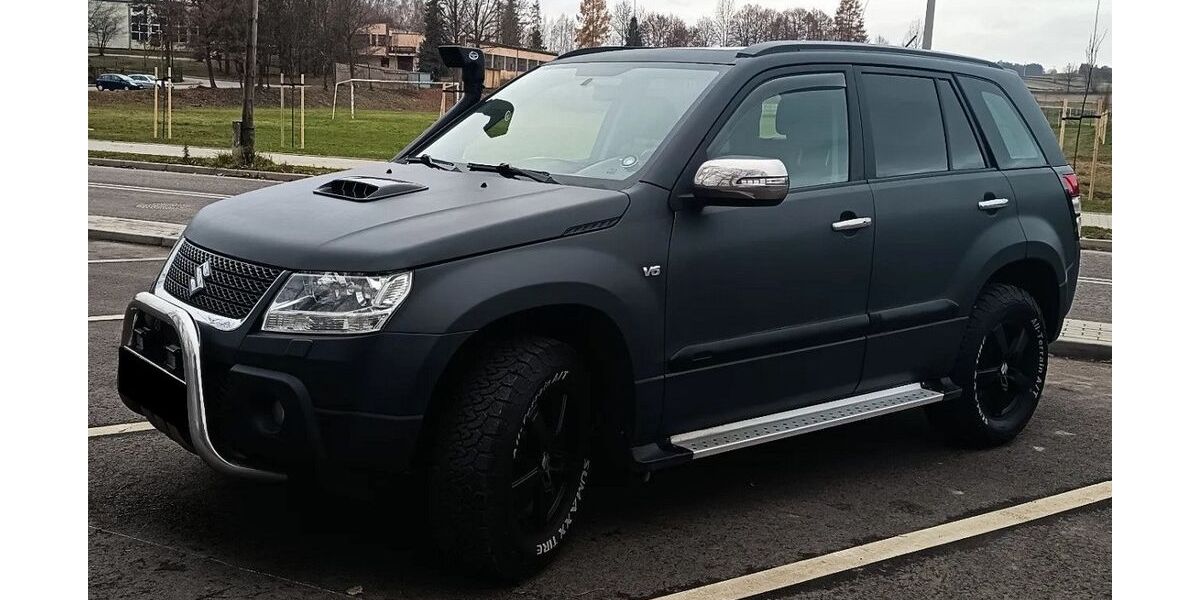 Suzuki Grand Vitara 156.000 km 11.000 &euro; Arnsberg 59823