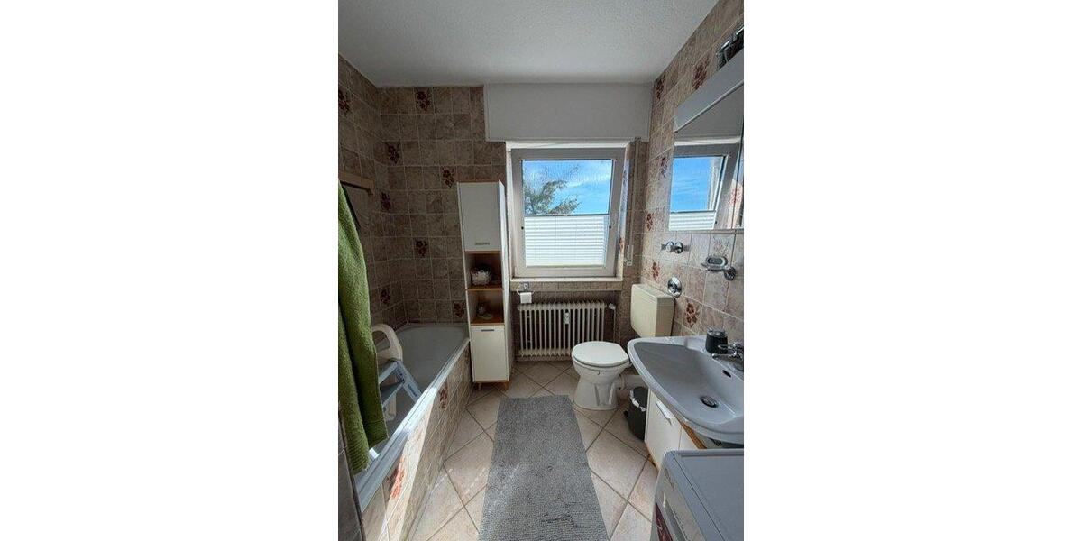 Etagenwohnung Halver - 3 Zimmer, 84 m&sup2;, 850&euro; | Angebot:26612579