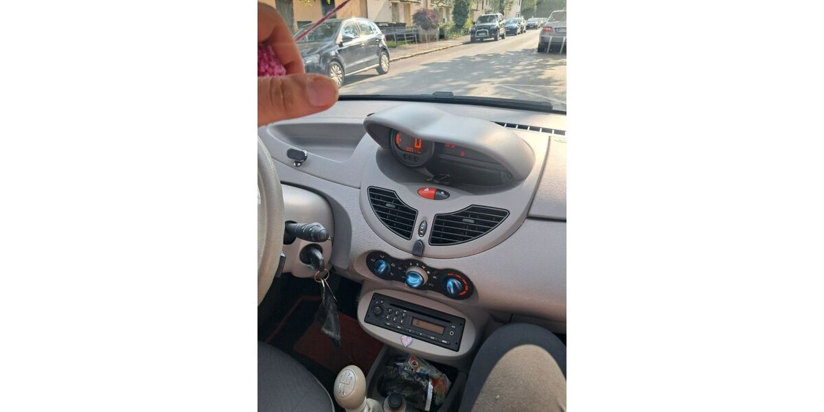 Renault Twingo 101.000 km 1.950 &euro; Dortmund 44328