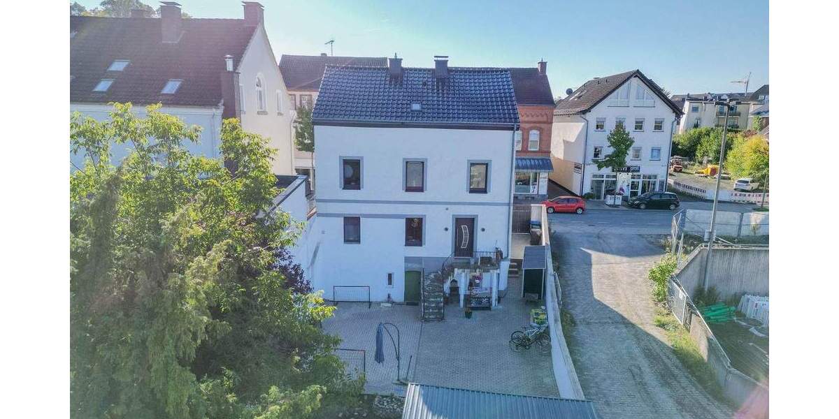 Einfamilienhaus Arnsberg Neheim-Hüsten - 8 Zimmer, 185 m&sup2;, 399.000&euro; | Angebot:25703020