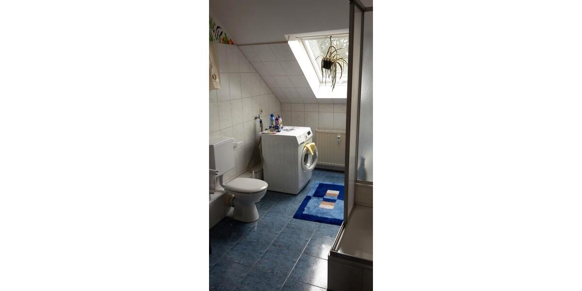 Dachgeschoßwohnung Bergkamen - 2.5 Zimmer, 61 m&sup2;, 459&euro; | Angebot:25834912