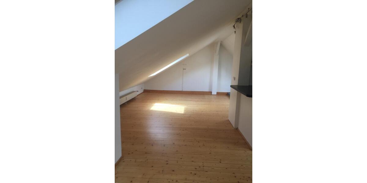 Dachgeschoßwohnung Hagen Hagen-Mitte - 1 Zimmer, 40 m&sup2;, 580&euro; | Angebot:26549806