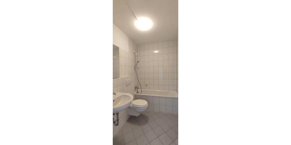 Etagenwohnung Dortmund Hombruch - 3 Zimmer, 80 m&sup2;, 680&euro; | Angebot:26579699