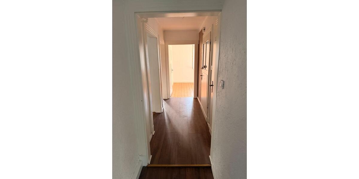 Etagenwohnung Nachrodt-Wiblingwerde Wiblingwerde - 4 Zimmer, 75 m&sup2;, 420&euro; | Angebot:25903144