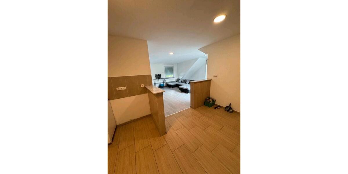 Dachgeschoßwohnung Dortmund Brackel - 3.5 Zimmer, 86 m&sup2;, 1.200&euro; | Angebot:26585313