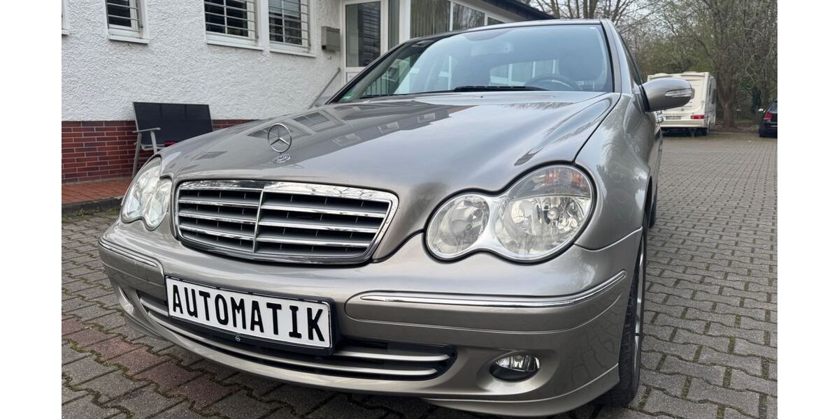 Mercedes-Benz C 200 180.000 km 4.900 &euro; Dortmund 44265
