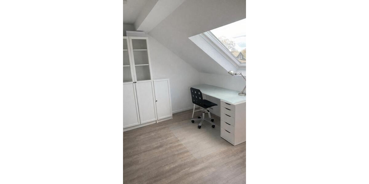 Dachgeschoßwohnung Dortmund Huckarde - 3 Zimmer, 79 m&sup2;, 800&euro; | Angebot:26567459