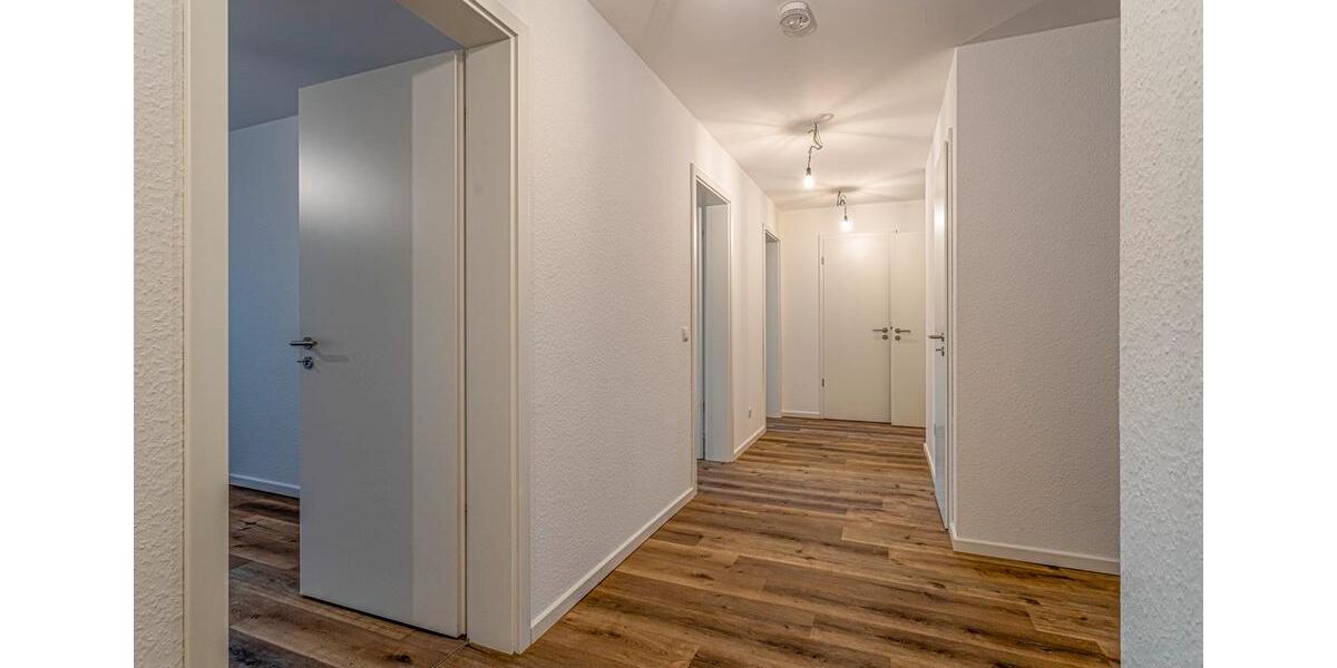 Etagenwohnung Dortmund Brackel - 4 Zimmer, 102 m&sup2;, 1.590&euro; | Angebot:25073428