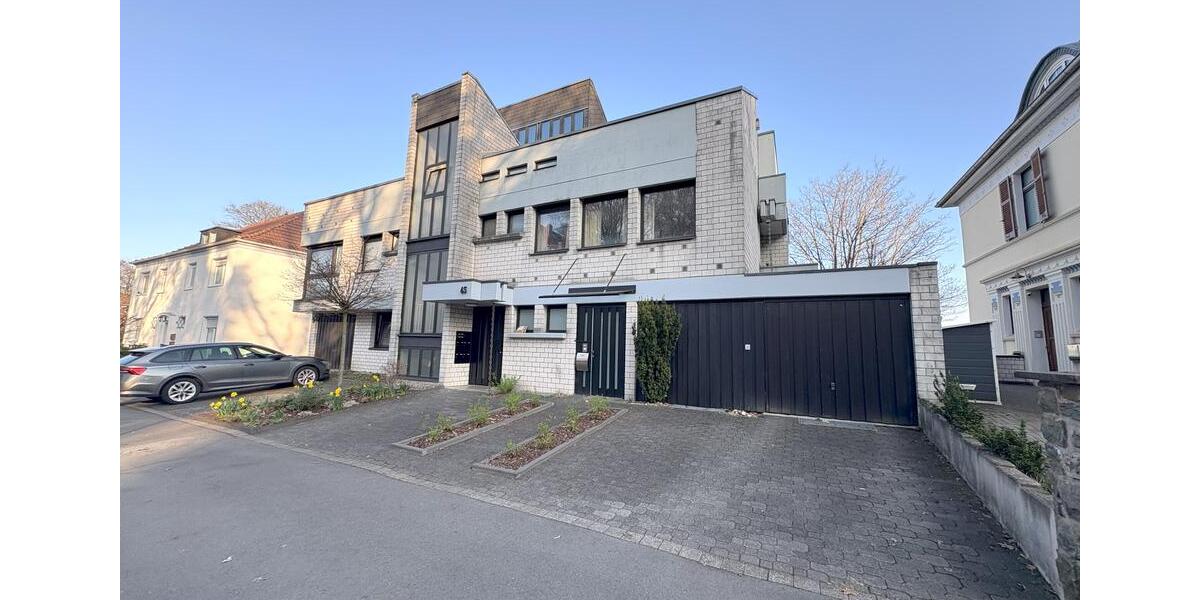 Etagenwohnung Lüdenscheid Othlinghausen - 3 Zimmer, 140 m&sup2;, 1.400&euro; | Angebot:25750103