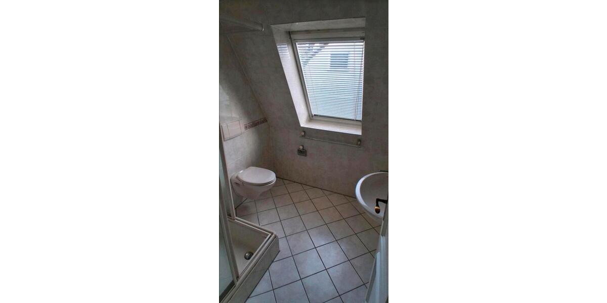 Einfamilienhaus Sundern (Sauerland) - 8 Zimmer, 270 m&sup2;, 1.850&euro; | Angebot:25821150