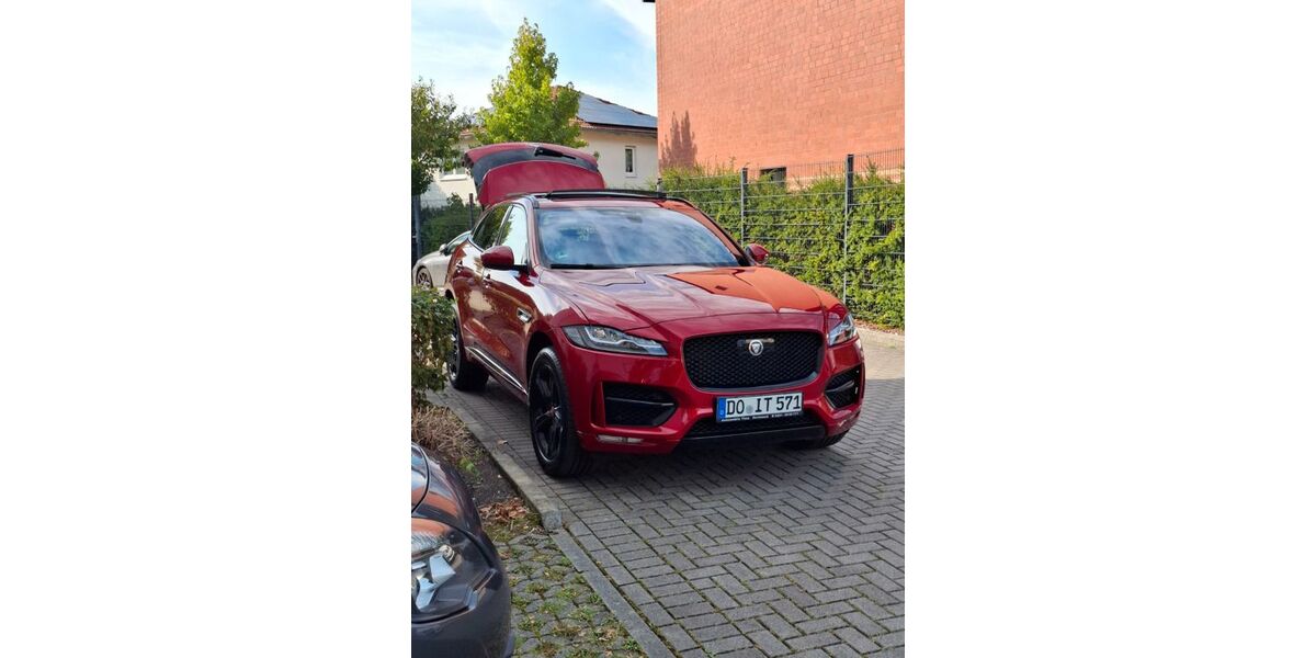 Jaguar F-Pace 139.243 km 22.000 &euro; Dortmund 44267