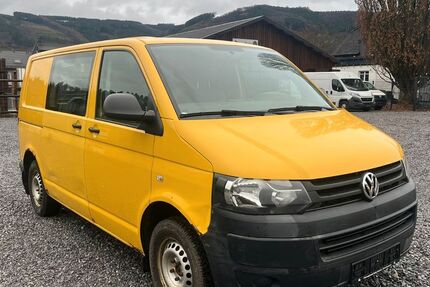 VW T5 Transporter 151.000 km 5.800 &euro; Finnentrop 57413