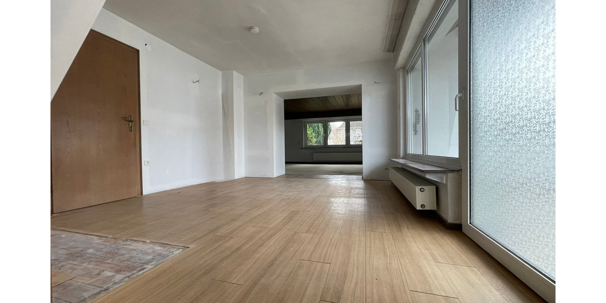 Mehrfamilienhaus, Wohnhaus Balve - 8 Zimmer, 229 m&sup2;, 319.000&euro; | Angebot:25703440