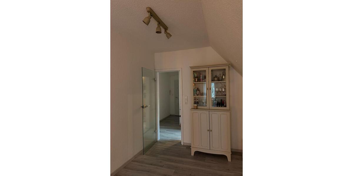 Dachgeschoßwohnung Hemer - 3 Zimmer, 85 m&sup2;, 650&euro; | Angebot:25994198