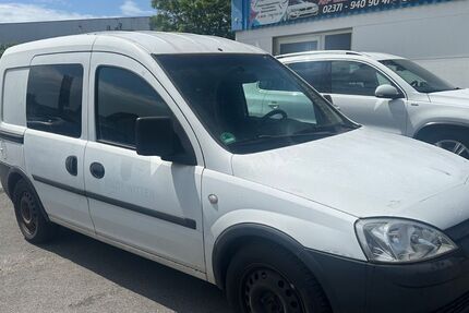 Opel Combo 161.000 km 2.399 &euro; Iserlohn 58640