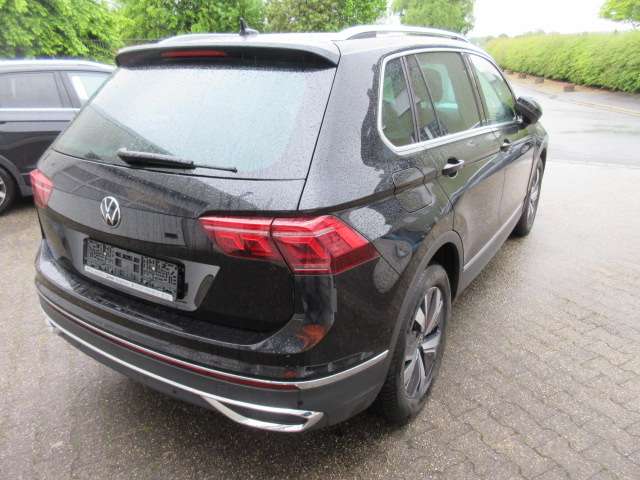 VW Tiguan Elegance 1.4 eHybrid DSG NAVI PANORAMA AHK 33.631 km 27.988 &euro; Bergkamen 59192
