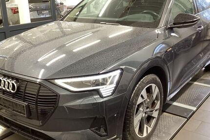Audi e-tron 73.625 km 31.775 &euro; Hagen 58091
