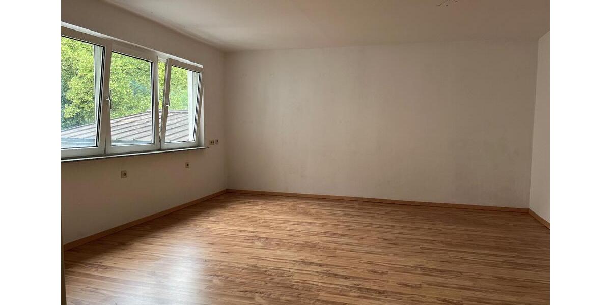Erdgeschoßwohnung Halver - 2 Zimmer, 63 m&sup2;, 380&euro; | Angebot:24781945