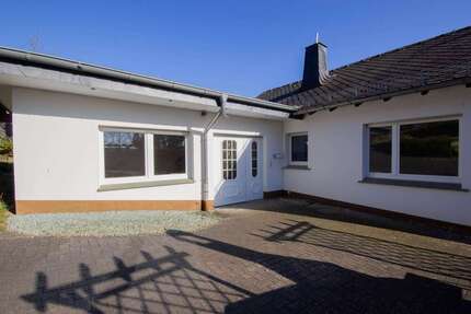 Haus Warstein - 5 Zimmer, 136 m&sup2;, 179.000&euro; | Angebot:25853734