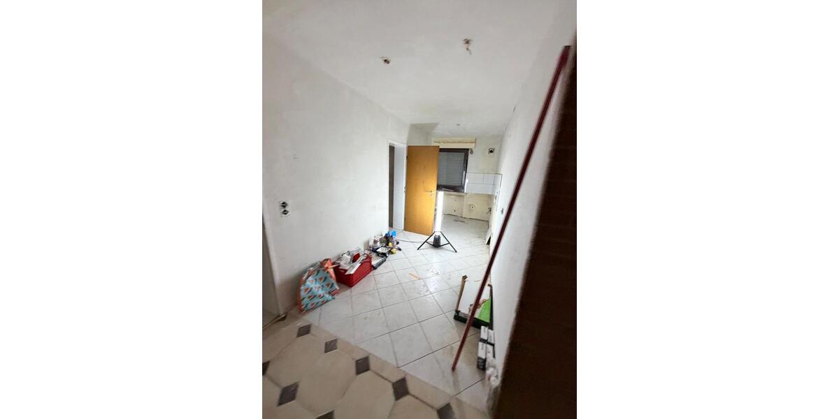 Erdgeschoßwohnung Schwerte - 3 Zimmer, 81 m&sup2;, 220.000&euro; | Angebot:25297046