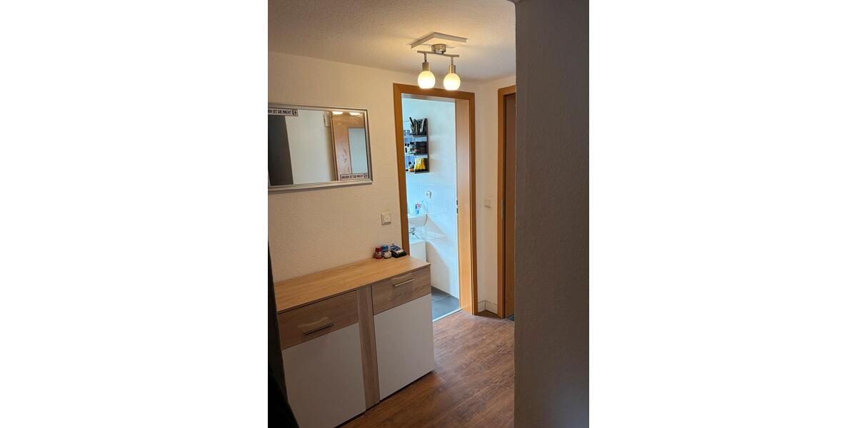 Dachgeschoßwohnung Sundern (Sauerland) - 3 Zimmer, 61 m&sup2;, 420&euro; | Angebot:26612545