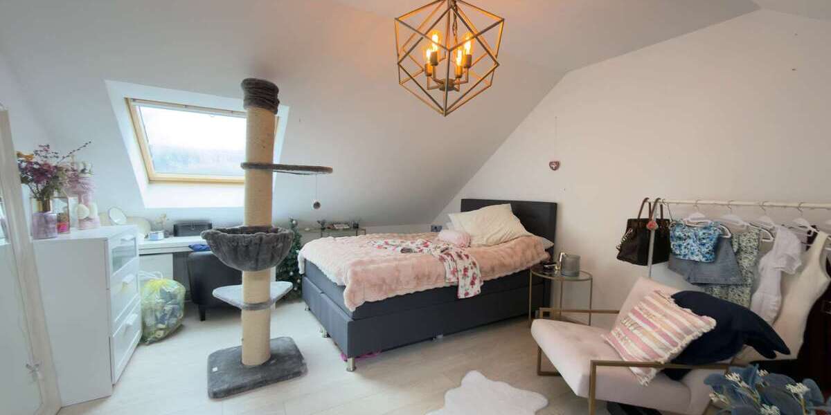 Modernisiertes Reihenhaus mit Wellnessbad, Gäste-WC, Keller & 248 m² Grundstück - Reihenmittelhaus Bönen | Angebot:26613170