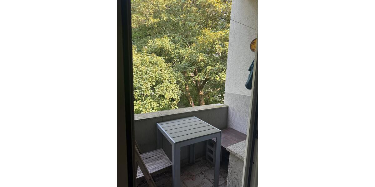 Etagenwohnung Dortmund Innenstadt West - 1 Zimmer, 40 m&sup2;, 400&euro; | Angebot:26620003