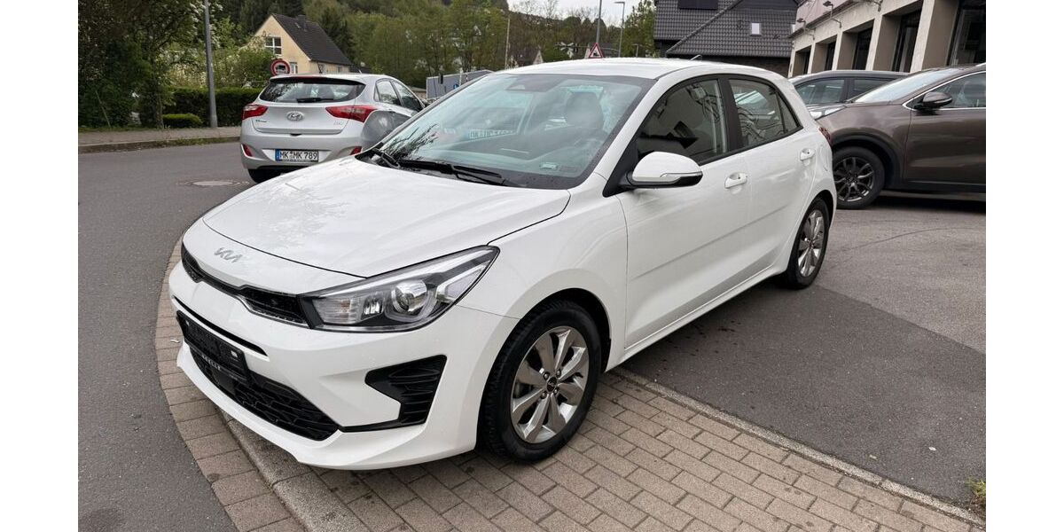 Kia Rio 38.000 km 14.449 &euro; Lüdenscheid 58515