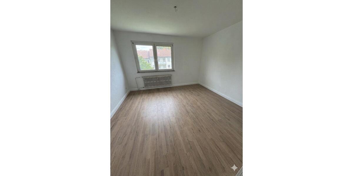 Etagenwohnung Dortmund Huckarde - 4 Zimmer, 81 m&sup2;, 1.100&euro; | Angebot:26621716
