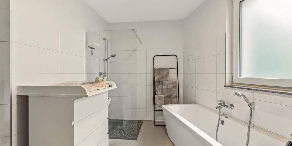 Etagenwohnung Dortmund Schüren - 2 Zimmer, 95 m&sup2;, 395.000&euro; | Angebot:25686867