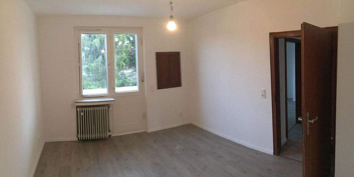 Etagenwohnung Witten Mitte - 3 Zimmer, 90 m&sup2;, 790&euro; | Angebot:25716417