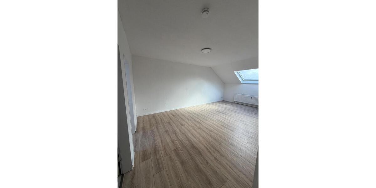 Dachgeschoßwohnung Iserlohn Gerlingsen - 1 Zimmer, 40 m&sup2;, 295&euro; | Angebot:25947667