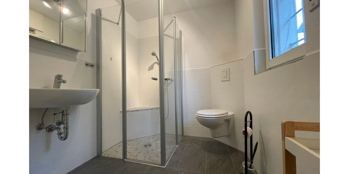 Mehrfamilienhaus, Wohnhaus Balve - 8 Zimmer, 229 m&sup2;, 319.000&euro; | Angebot:25703440