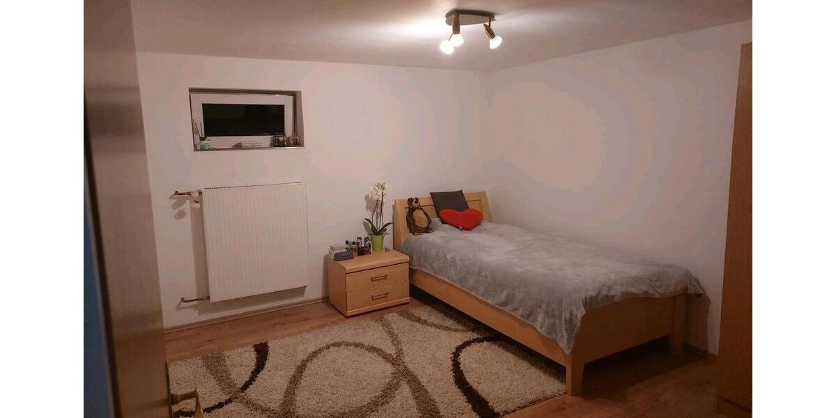 Erdgeschoßwohnung Finnentrop - 4 Zimmer, 91 m&sup2;, 650&euro; | Angebot:25908426